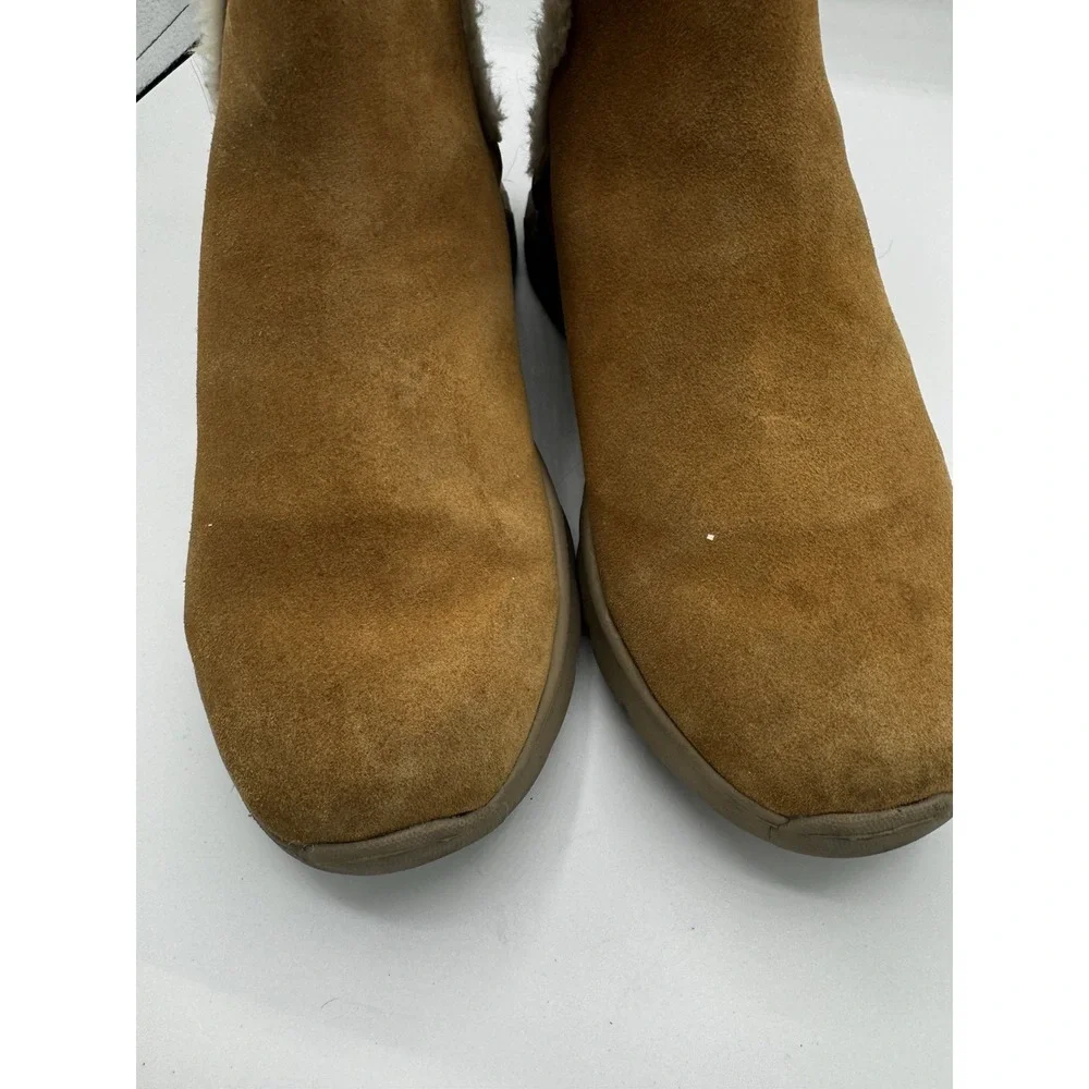Skechers Boots On The Go Goga Mat Camel Womens 10 Tan Faux Fur Lining EUC SB18